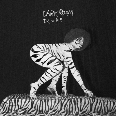  - Dark Room (feat. ICEKIID)